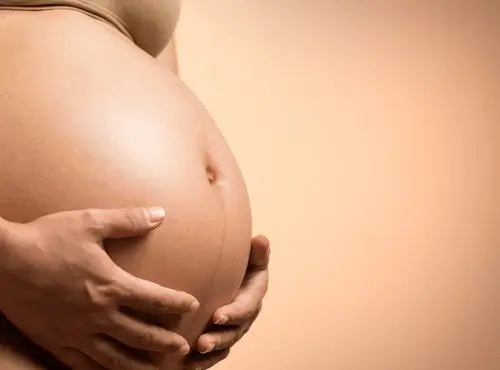 somatopraxie pour préparer femme enceinte et accouchement